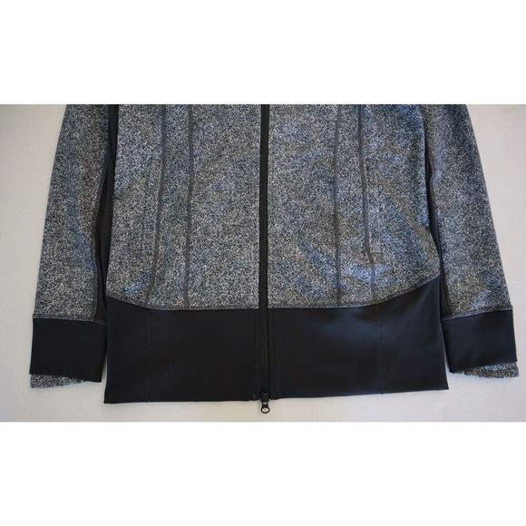 Lululemon Women's Sz 12 Rio Mist White Black Daily Practice Hooded Jacket - Picture 6 of 6